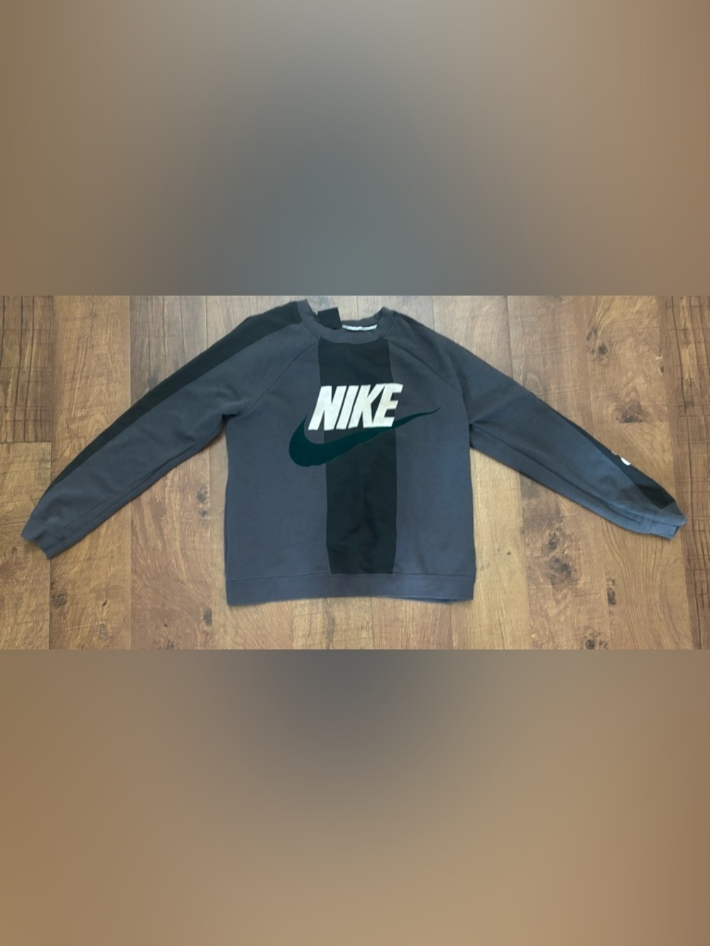 Nike Dual Gray sportswear women’s pullover sweatshirt Sz medium - Picture 2 of 8